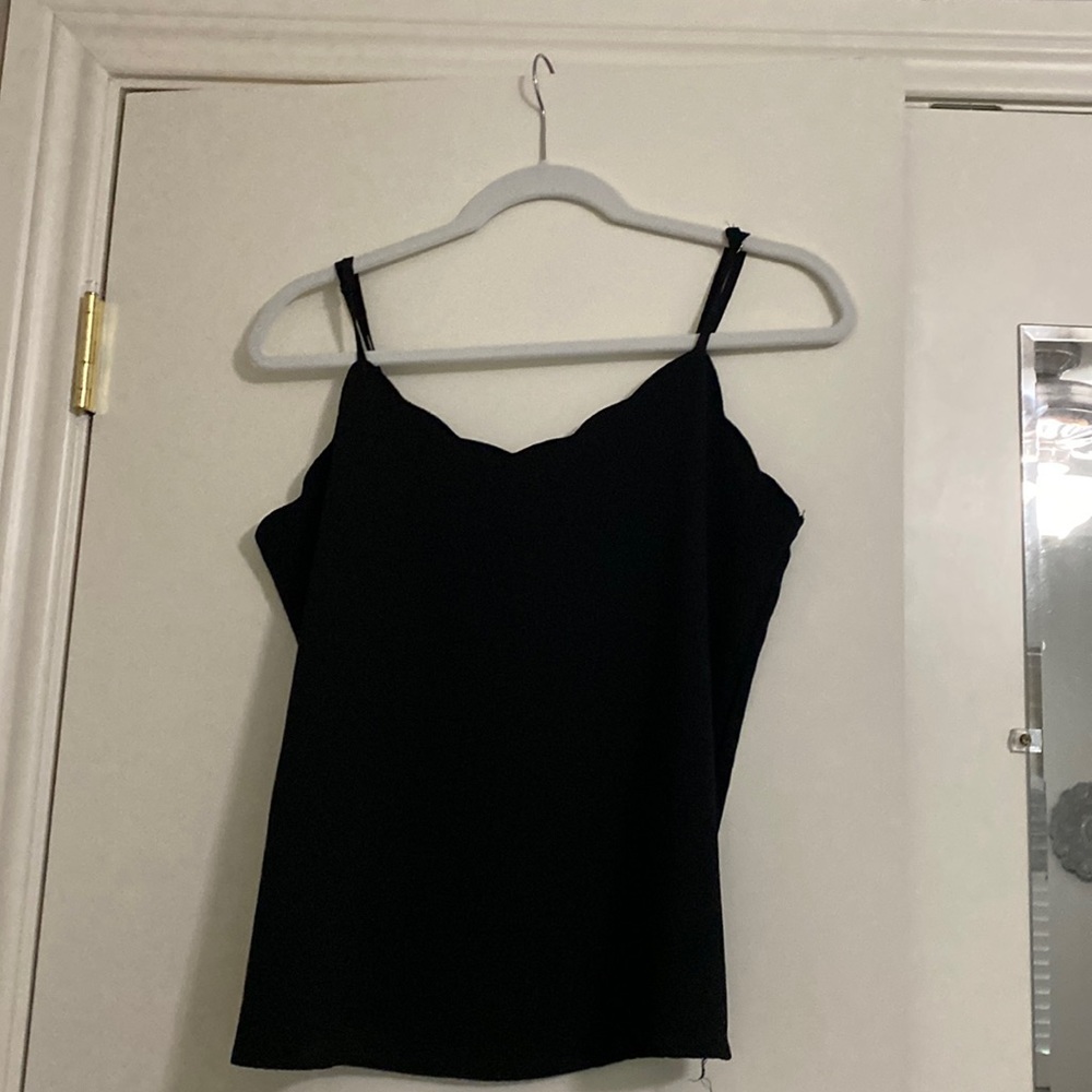 TAGS ON! Black tank top, scalloped neck line!